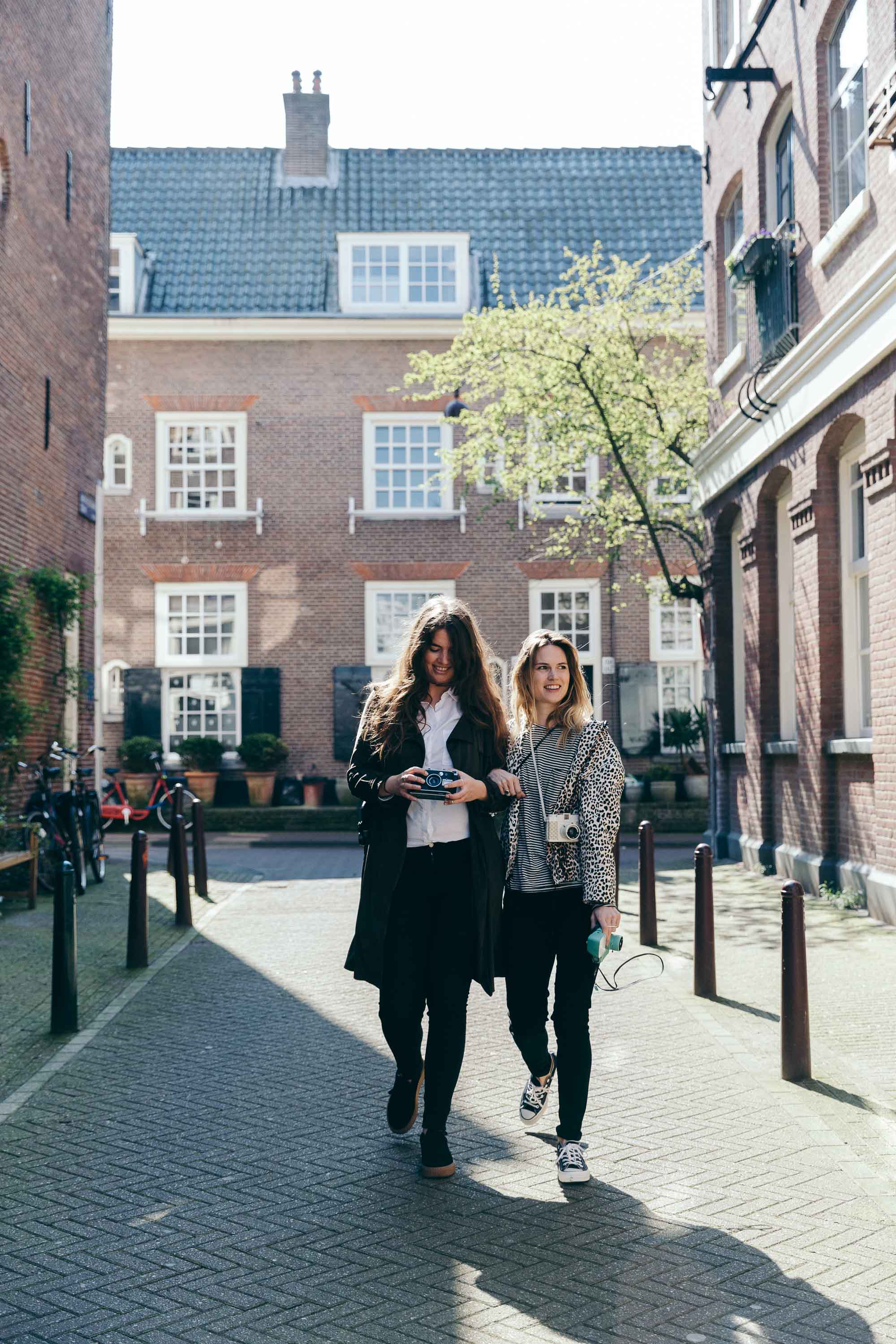 Portfolio-Tinker-Street-On-a-hazy-morning-Amsterdam-The-Netherlands054.jpg