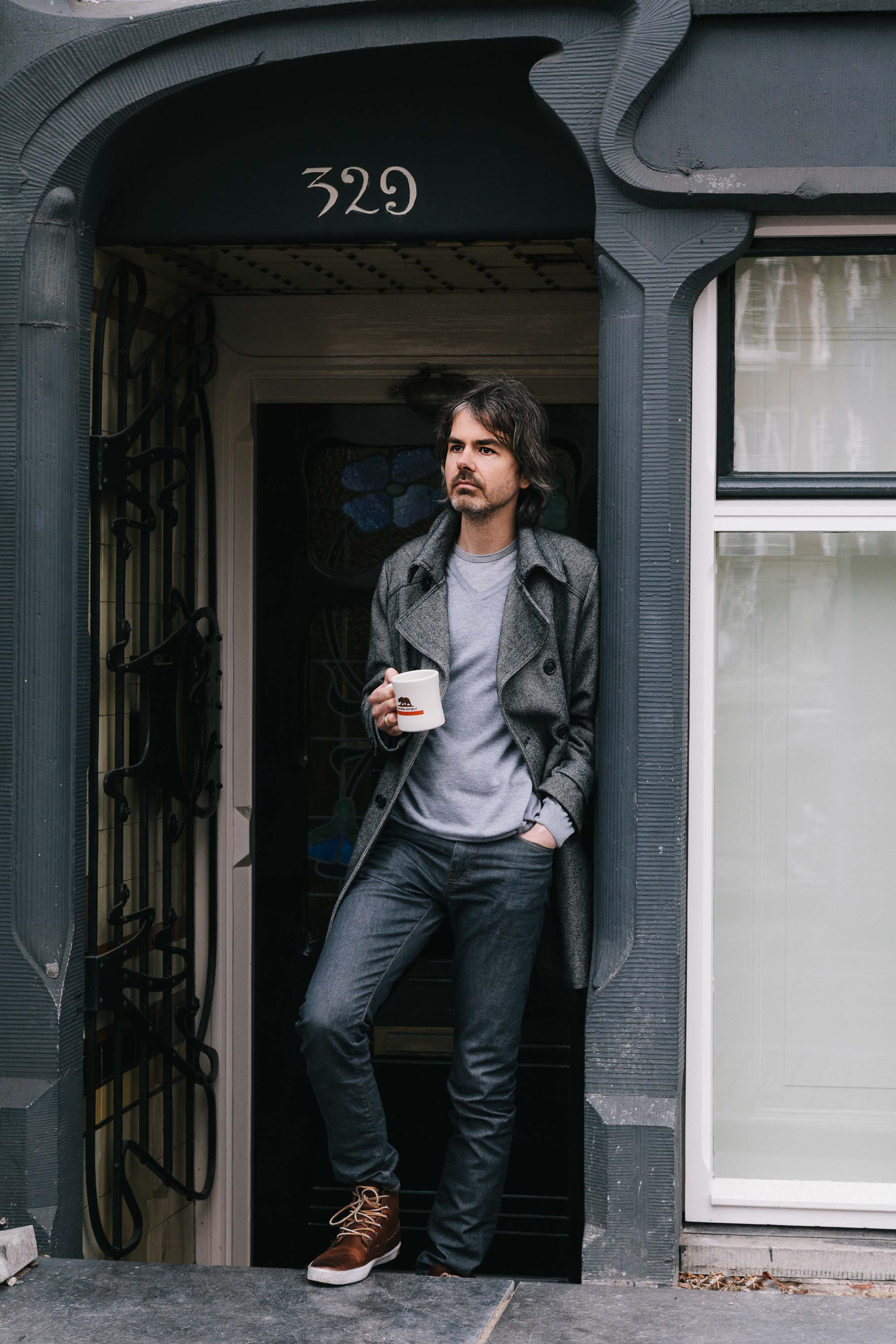 Portfolio-Tinker-Street-On-a-hazy-morning-Amsterdam-The-Netherlands067 2.jpg