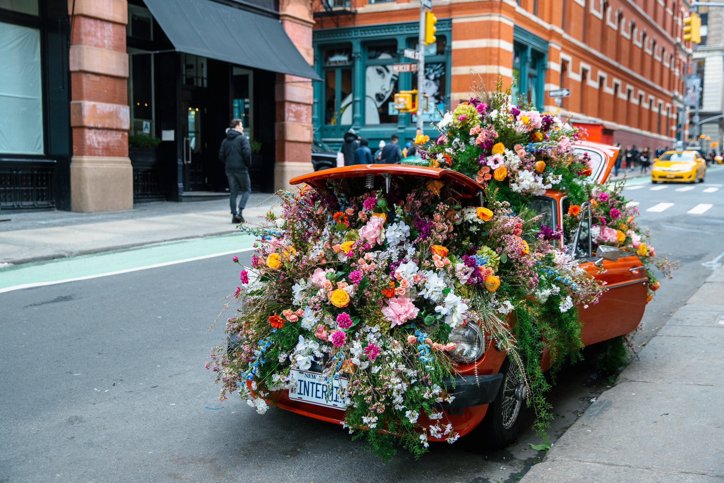 samhorine-soho-flowers-3869.jpg