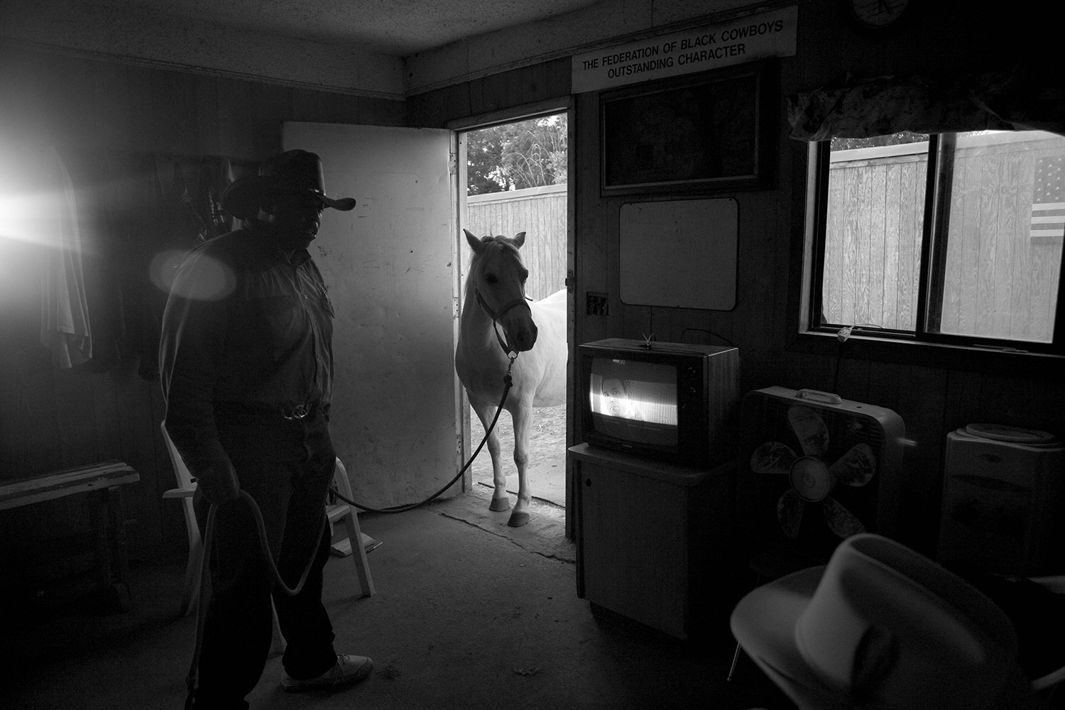 RAGLAND_BLACK COWBOYS 01.jpg