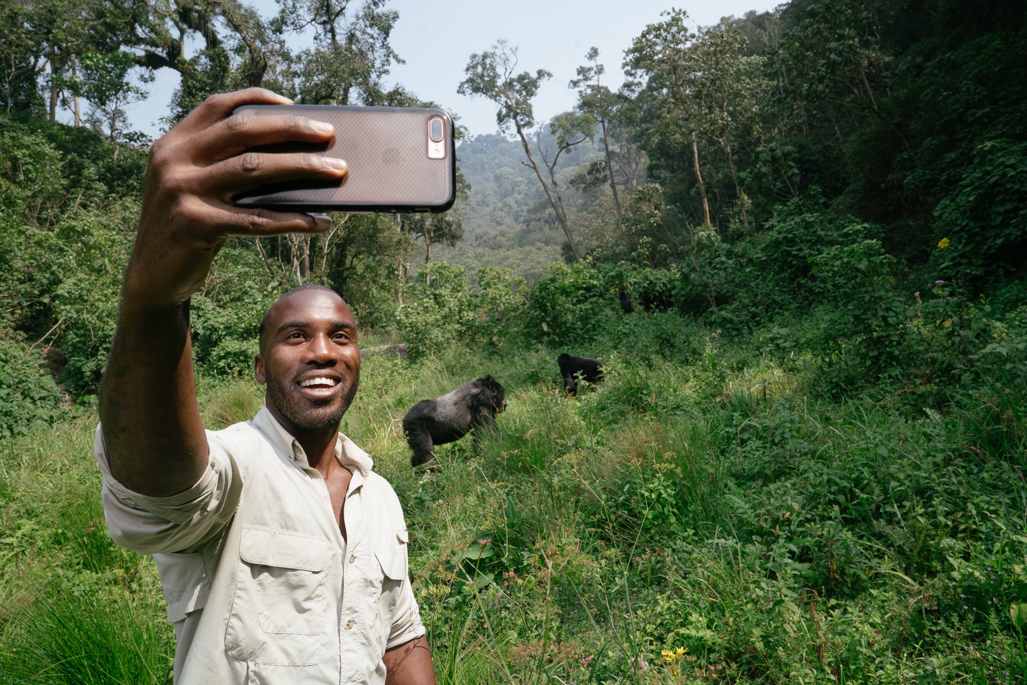 CHS0030_SapphireSeven_Gorilla Tracking_-38.jpg