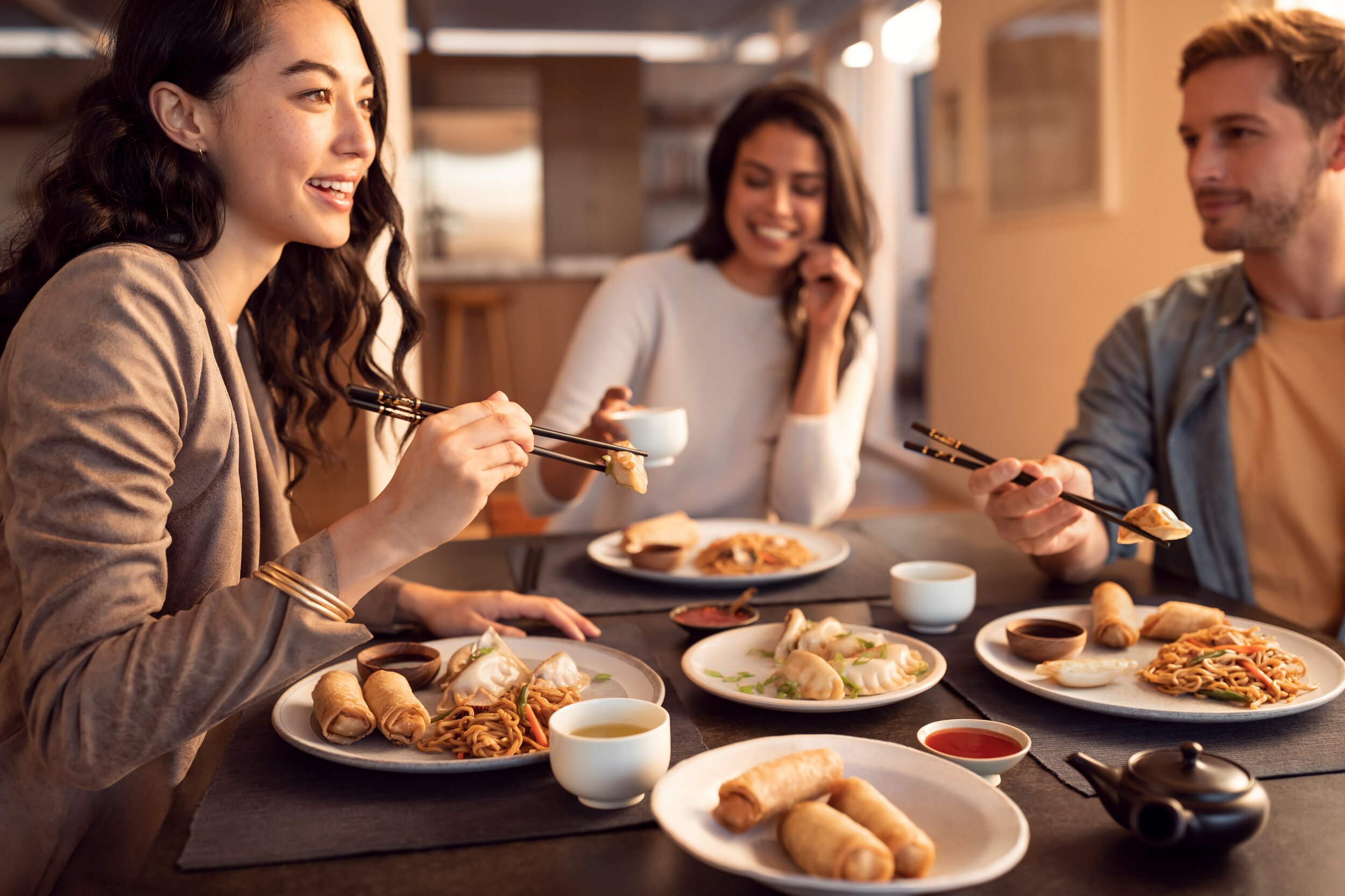 LL_Potstickers_Hosting_4636-V02.jpg