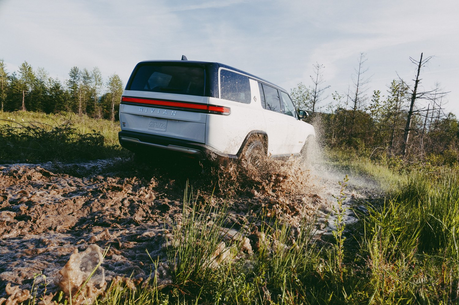 TINKER_RIVIAN_MT_03.jpg
