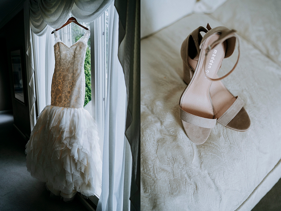  Vintage inspired dress for this dreamy southern wedding at Huber’s orchard and winery in Louisville Kentucky. Huber’s orchard and winery spring wedding Louisville Kentucky wedding photography by Lauren southern bride vintage wedding dress wedding he