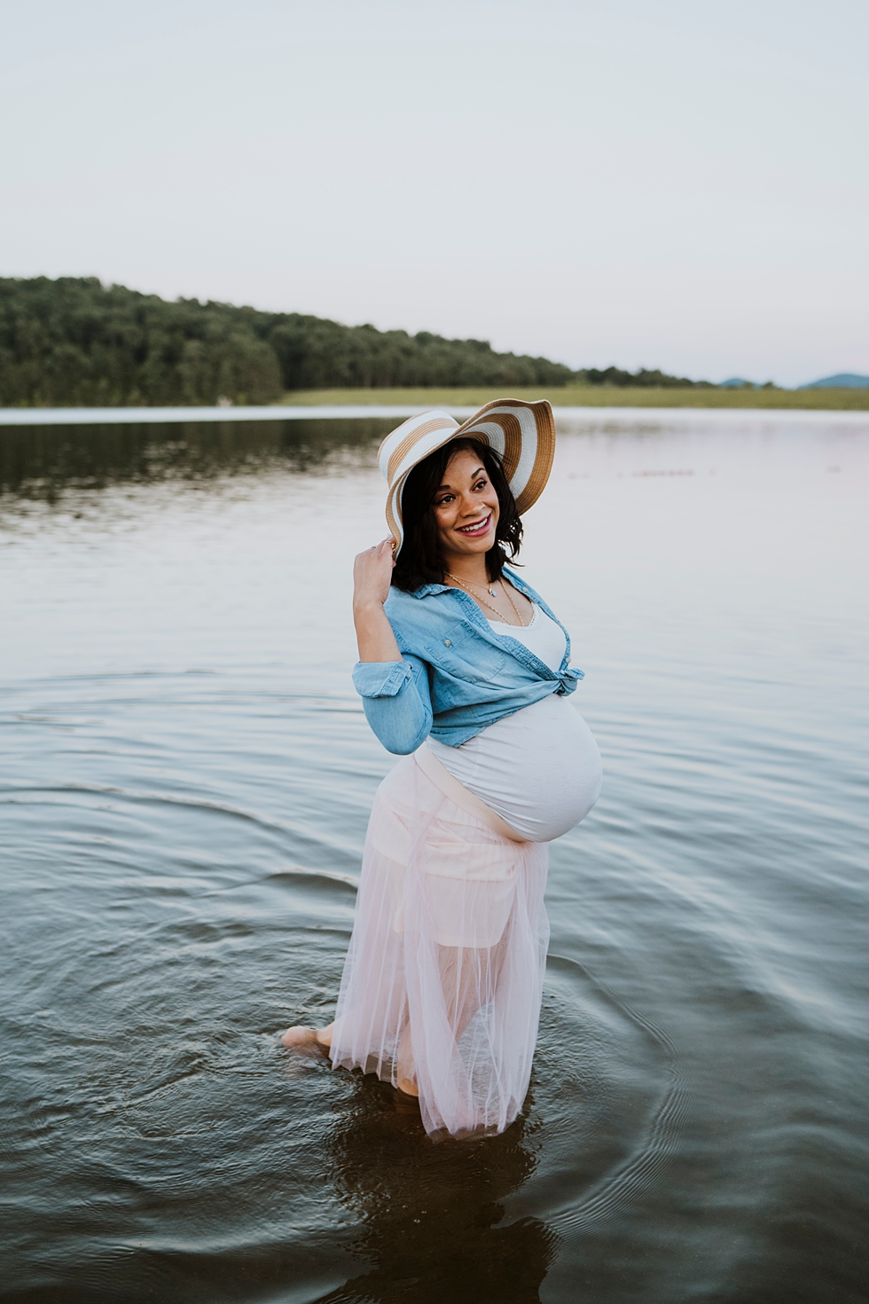  OHIO MATERNITY PHOTOGRAPHER MATERNITY PHOTO SHOOT MAMMA TO BE WATER SESSION HAT ACCESSORY SHEER DRESS  #photographer #maternityphotos #pregnancy #babybump #maternityphotoshoot #cincinnatiphotographer #louisvillephotographer 
