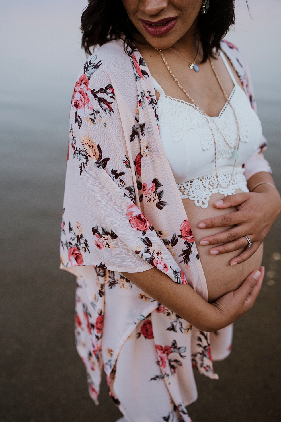  WATER MATERNITY PHOTO SHOOT MAMMA TO BE PREGNANCY MATERNITY PHOTOGRAPHER CINCINNATI OHIO PHOTOGRAPHER MATERNITY SESSION #photographer #maternityphotos #pregnancy #babybump #maternityphotoshoot #cincinnatiphotographer #louisvillephotographer 