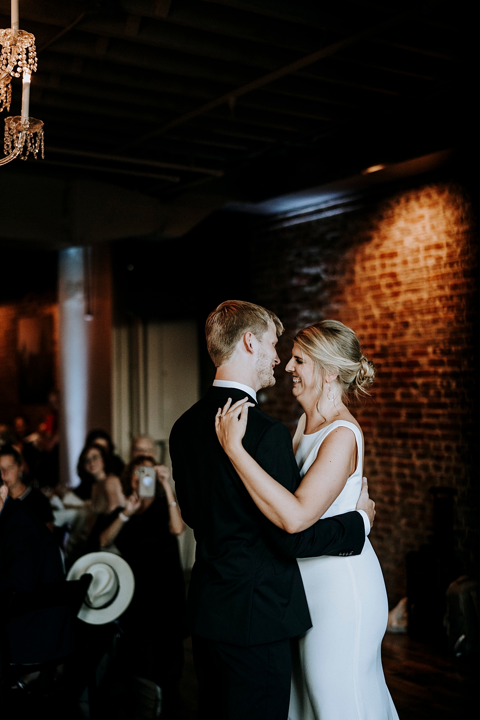  The bride and groom share their first dance as husband and wife #weddinggoals #weddingphotographer #married #ceremonyandreception #kentuckyphotographer #indianaphotographer #louisvillephotographer #weddingphotos #husbandandwife #rooftopceremony #dow