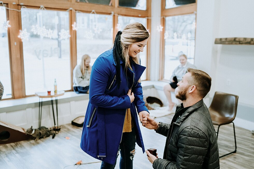  I don’t think she could comprehend what was happening! Surprise proposal for the win! #engagementgoals #proposalphotographer #engaged #photographedengagement #kentuckyphotographer #indianaphotographer #louisvillephotographer #proposalphotos #savethe