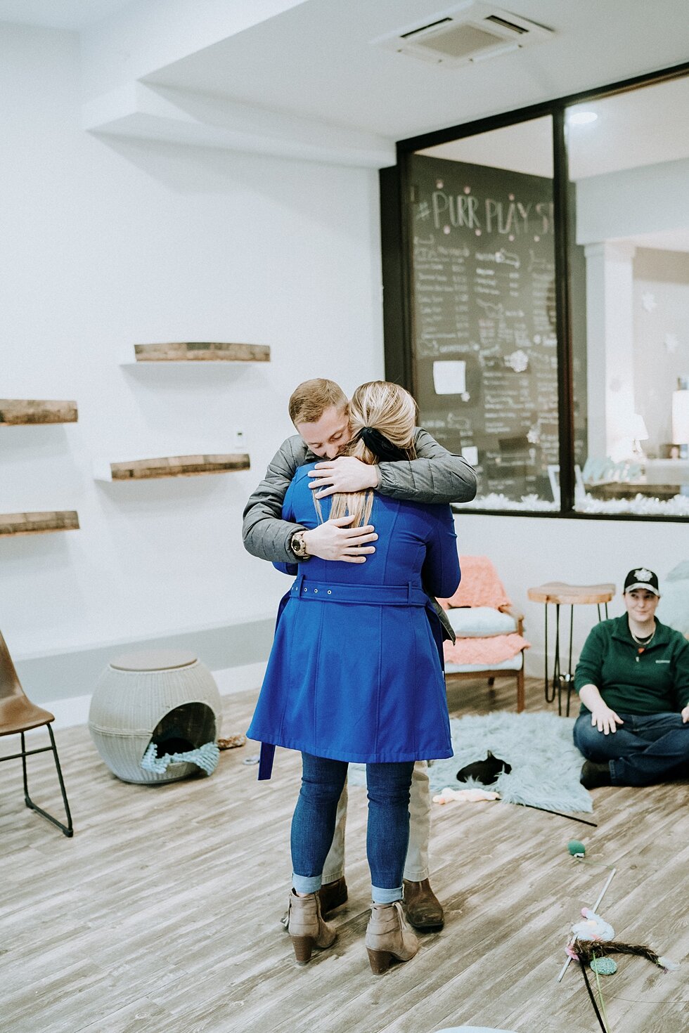  Their shared love of cats made for the purrfect distraction so he could arrange to pop the question! #engagementgoals #proposalphotographer #engaged #photographedengagement #kentuckyphotographer #indianaphotographer #louisvillephotographer #proposal