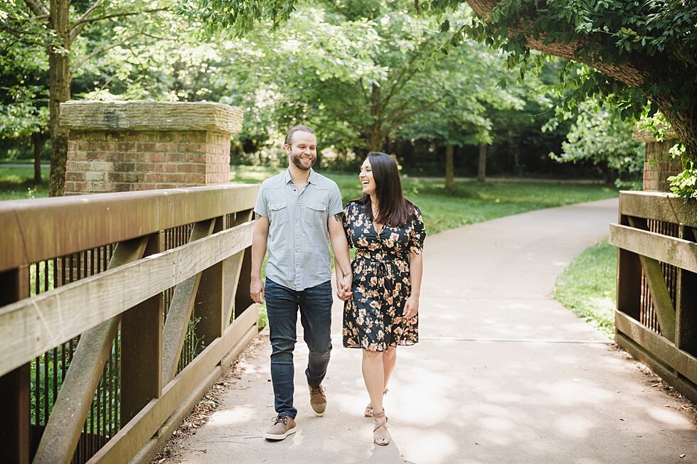  Holding hands, this couple enjoyed their summer engagement session in the Kentucky shade. #engagementgoals #engagementphotographer #engaged #outdoorengagement #kentuckyphotographer #indianaphotographer #louisvillephotographer #engagementphotos #save