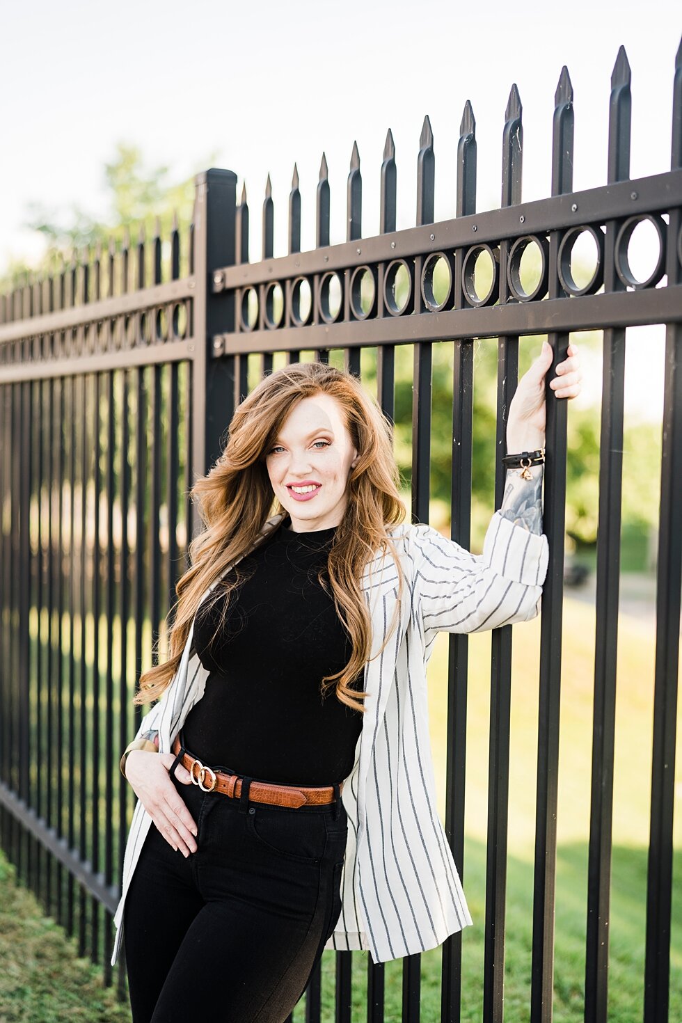  Red head hair salon owner takes outdoor head shots in downtown louisville  #branding #brandingsession #headshots #outdoorheadshots #brandingphotographer #brandingphotography #headshotphotographer #louisvillebranding #louisville #louisvillebrandingph