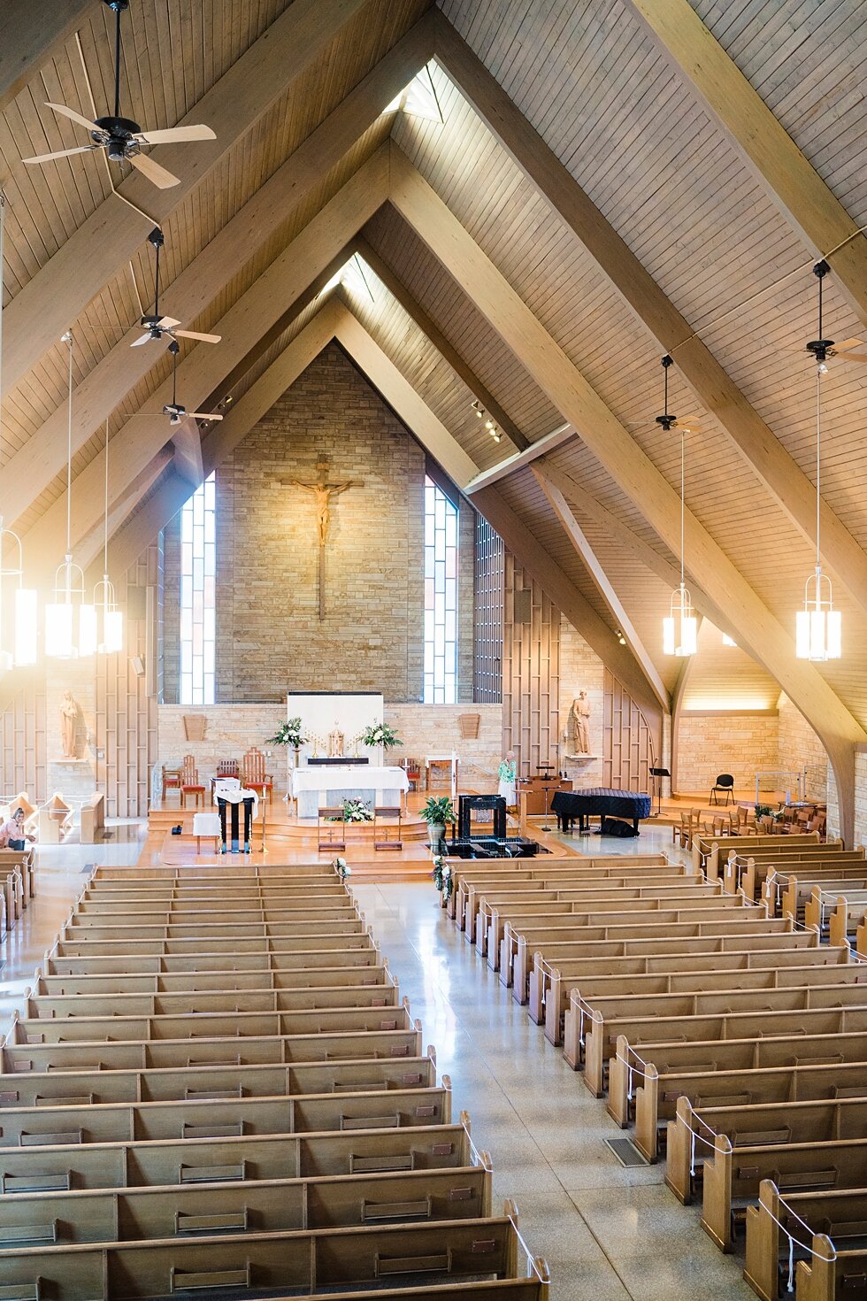  Wedding aisle of our lady of perpetual help in new albany indiana prepared for this wedding ceremony. wedding ceremony details stunning photography married midwest louisville kentucky #weddingphoto #love #justmarried #midwestphotographer #kywedding 