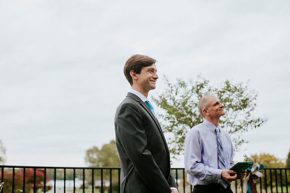  #thatsdarling #weddingday #weddinginspiration #weddingphoto #love #justmarried #midwestphotographer #kywedding #louisville #kentuckywedding #louisvillekyweddingphotographer #weddingbliss #weddingformals #loveisintheair #married #weddingring #kyphoto