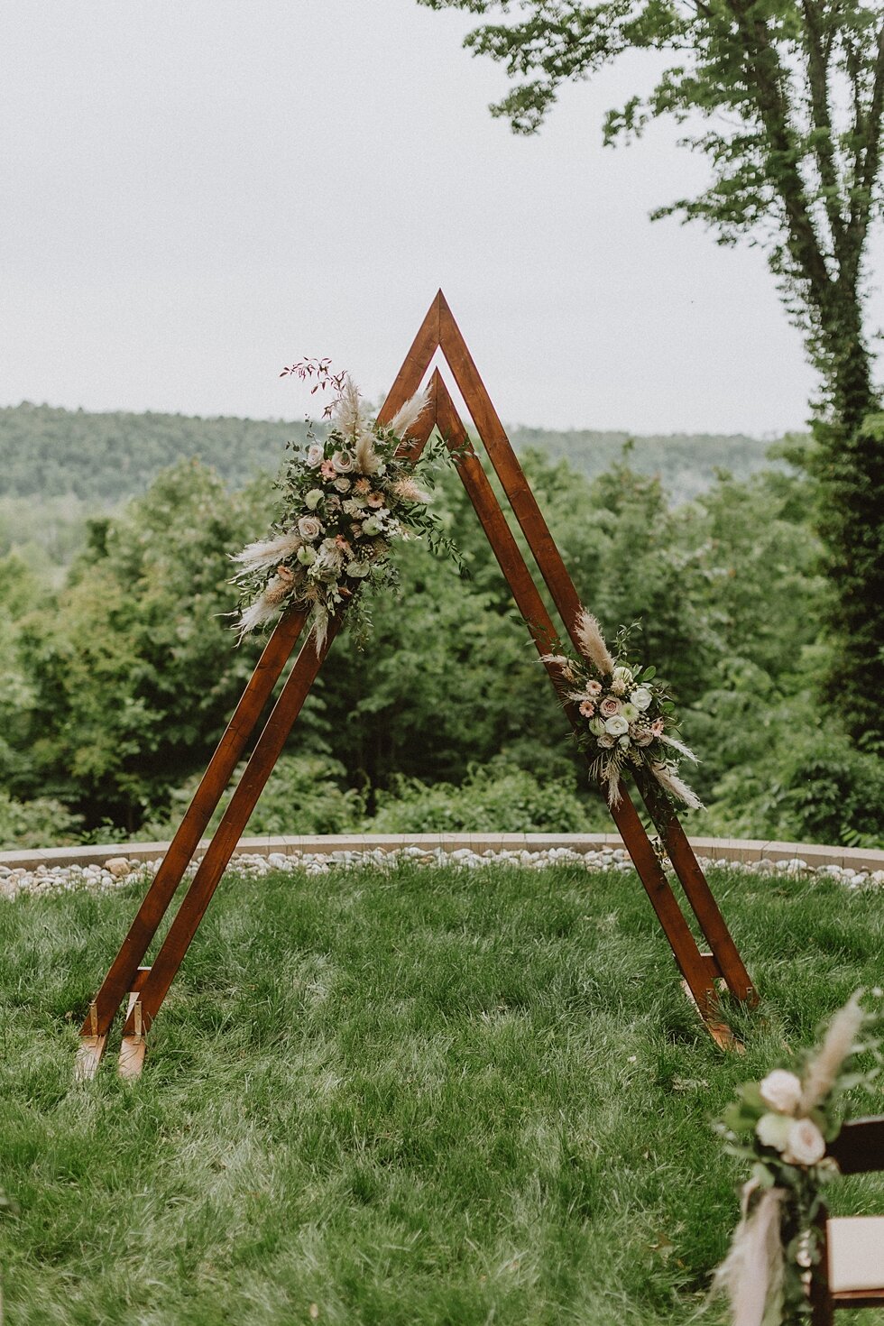  Handcrafted arch for intimate farm elopement in the spring. elopement goshen crest farm louisville kentucky elopement photographer simplistic sweet intimate stunning backyard farm wedding #springweddingday #elopement #weddinginspiration #weddingphot