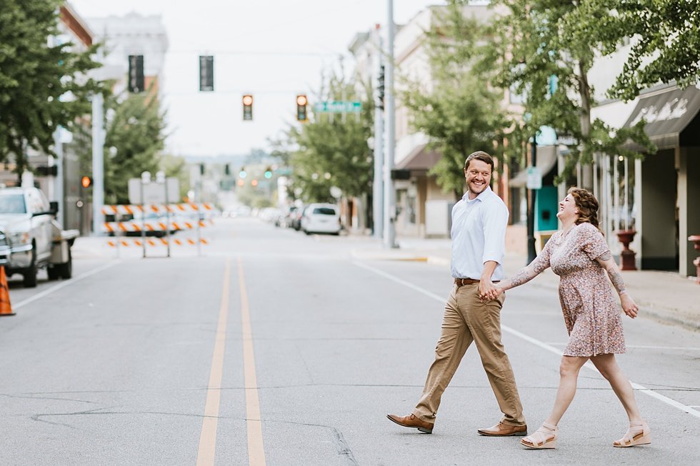  Engagment session in downtown New Albany, Indiana 