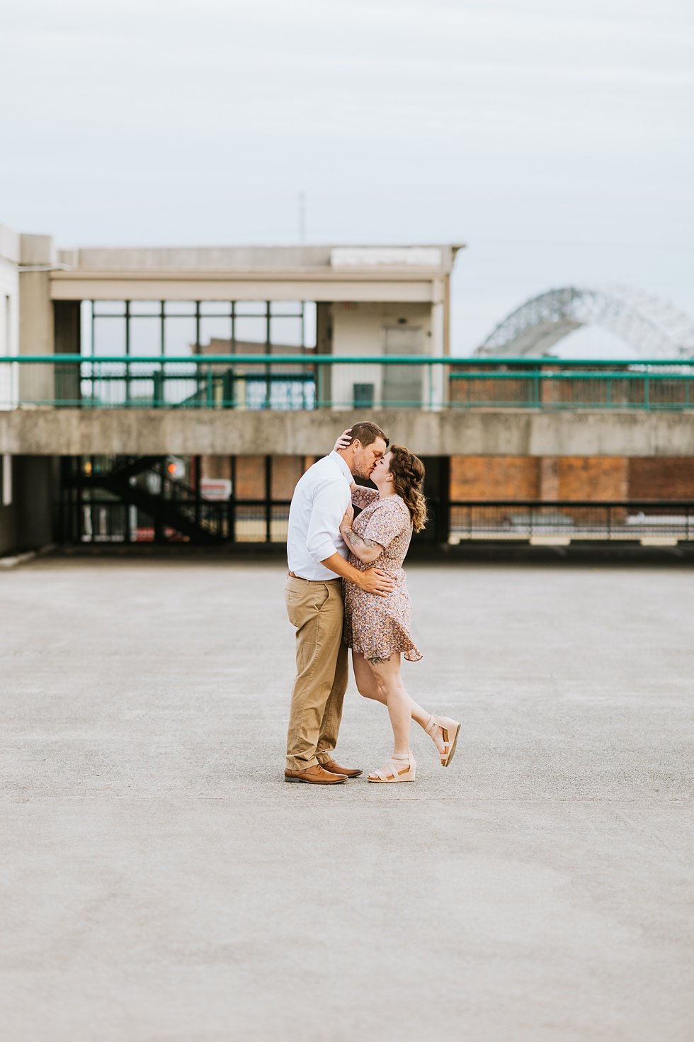  Engagment session in downtown New Albany, Indiana 