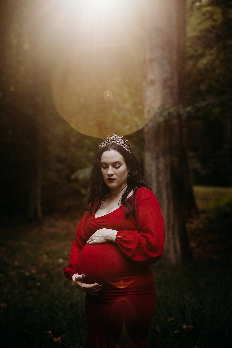  Dark and moody fairytale maternity session at Bernheim Forest 