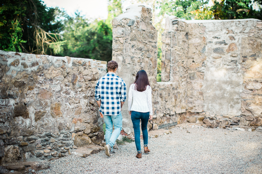 Connecticut_Anniversary_Couples_Photo_Shoot-23.jpg