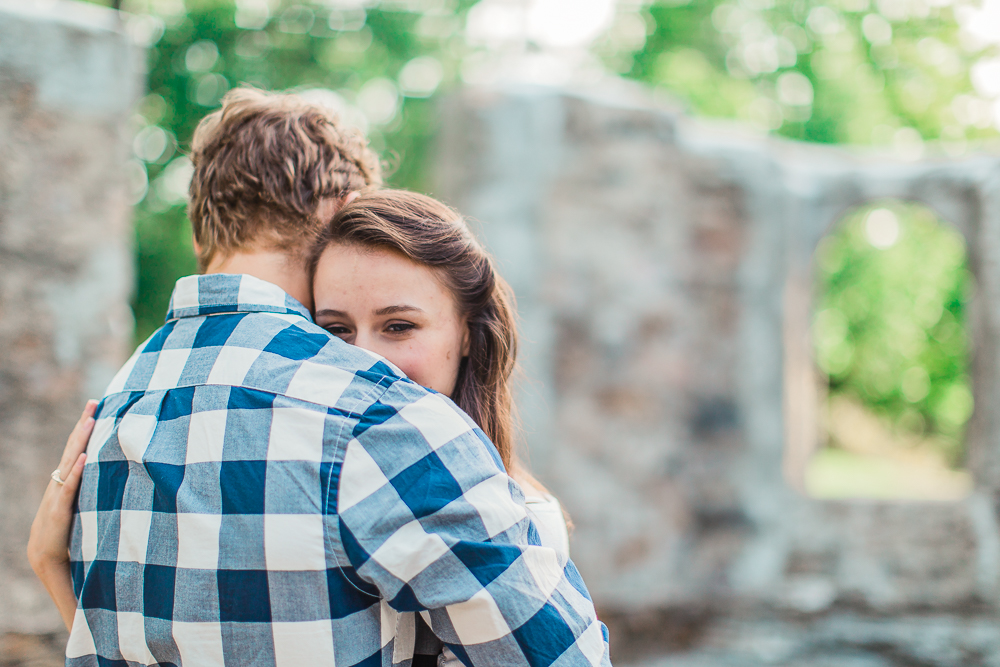 Connecticut_Anniversary_Couples_Photo_Shoot-27.jpg