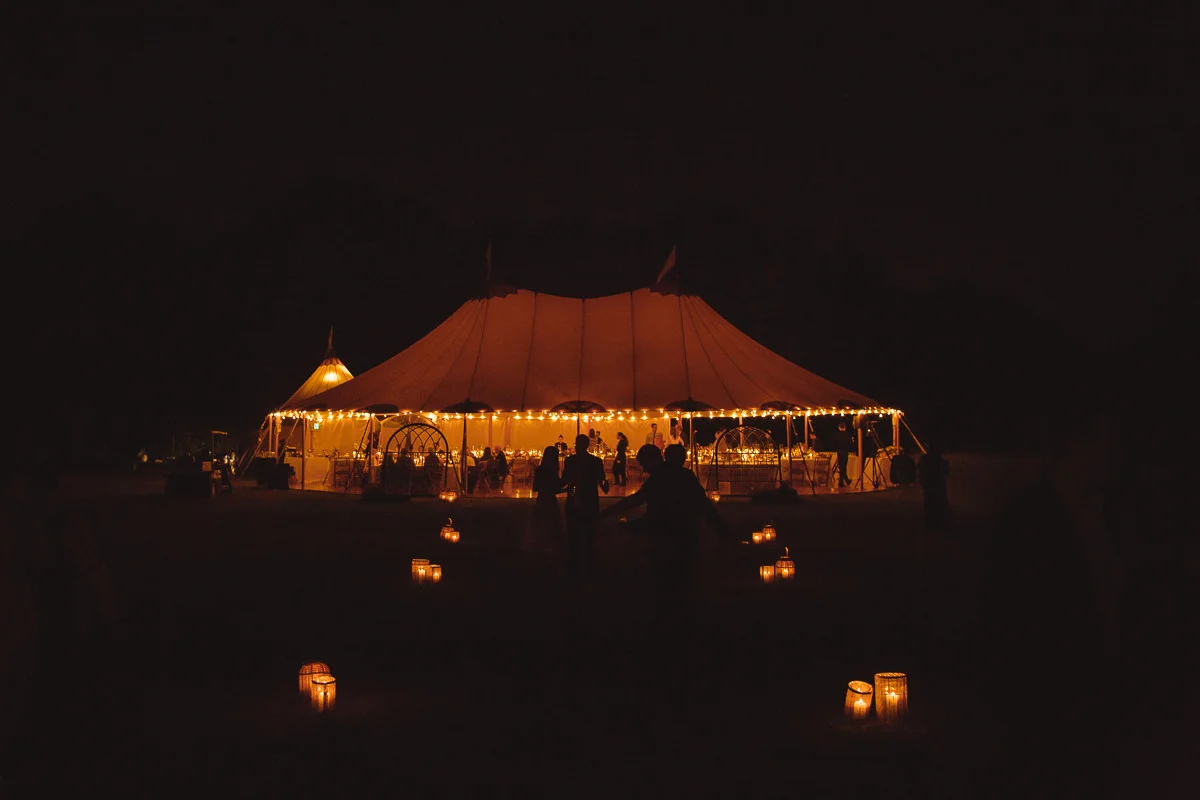 rhode-island-private-estate-wedding-semia-flowers-emily-kirke (184 of 185).jpg
