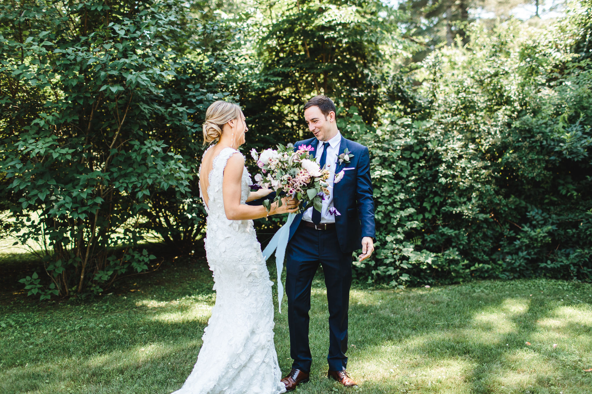 connecticut-summer-lake-wedding-emily-kirke-photography-upstyle (38 of 181).jpg