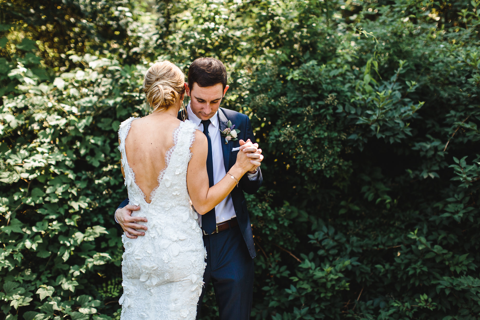 connecticut-summer-lake-wedding-emily-kirke-photography-upstyle (53 of 181).jpg