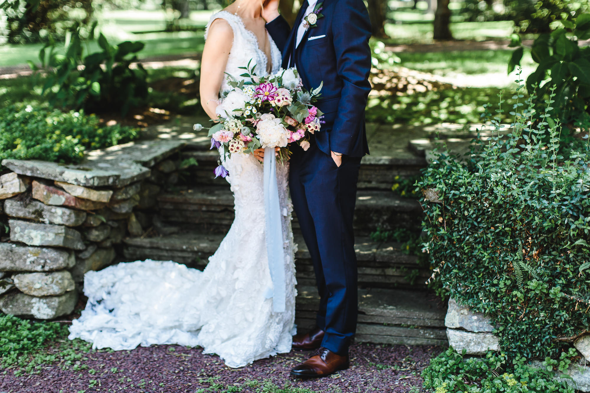 connecticut-summer-lake-wedding-emily-kirke-photography-upstyle (60 of 181).jpg