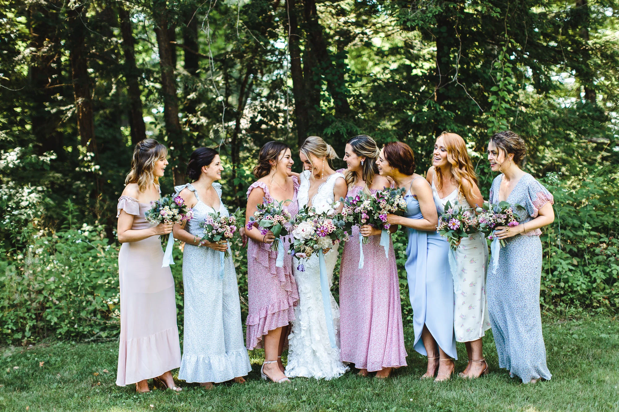 connecticut-summer-lake-wedding-emily-kirke-photography-upstyle (74 of 181).jpg