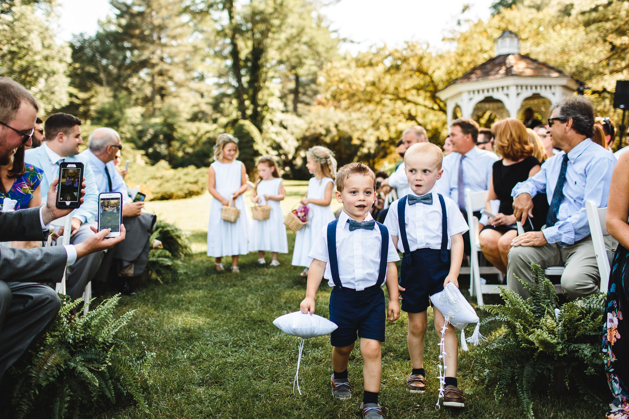 connecticut-summer-lake-wedding-emily-kirke-photography-upstyle (81 of 181).jpg