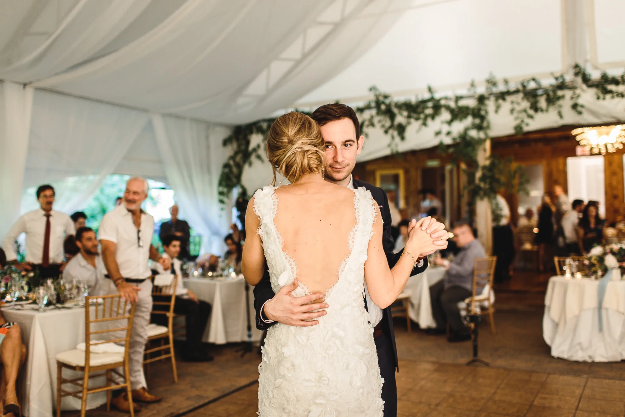 connecticut-summer-lake-wedding-emily-kirke-photography-upstyle (139 of 181).jpg