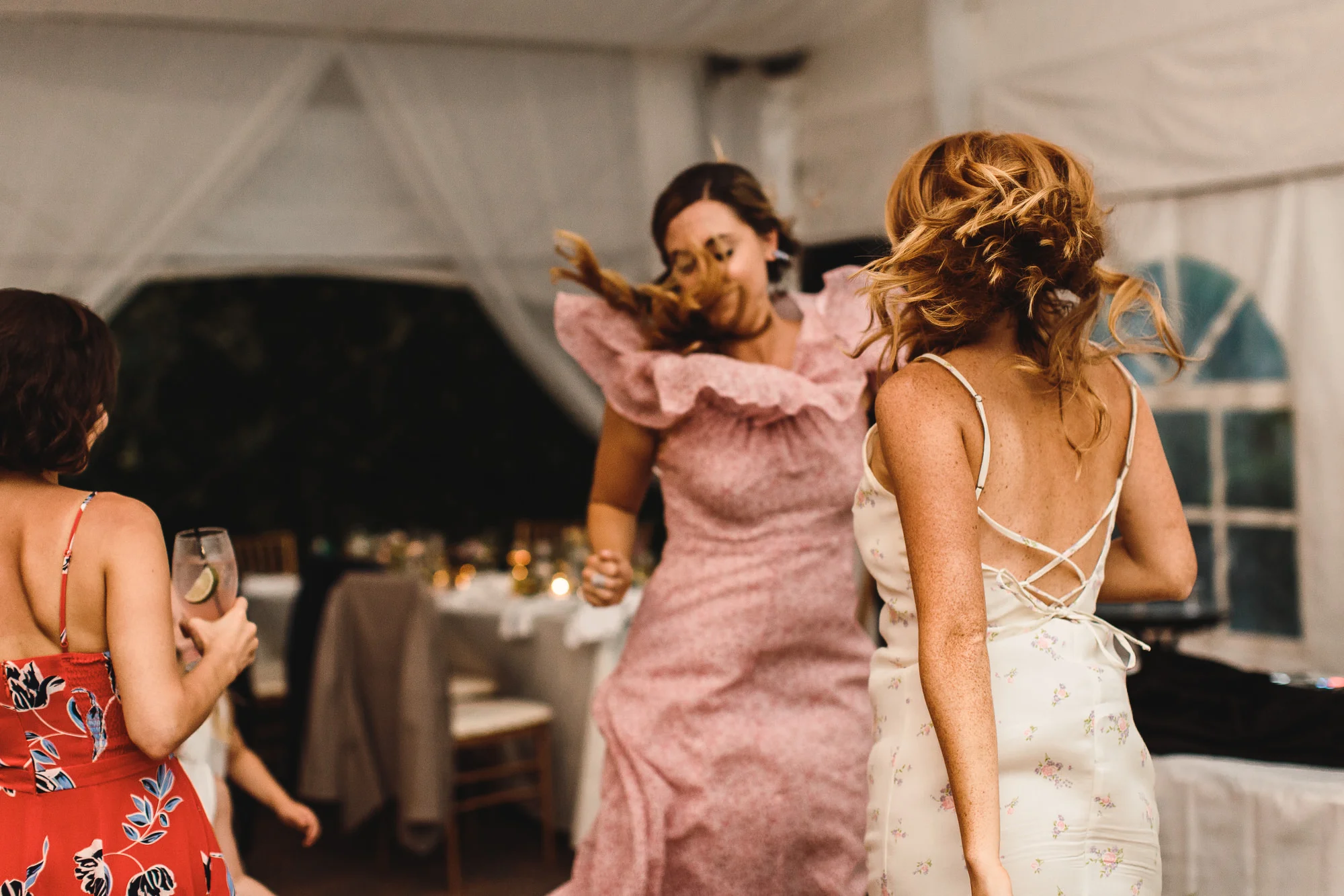 connecticut-summer-lake-wedding-emily-kirke-photography-upstyle (159 of 181).jpg