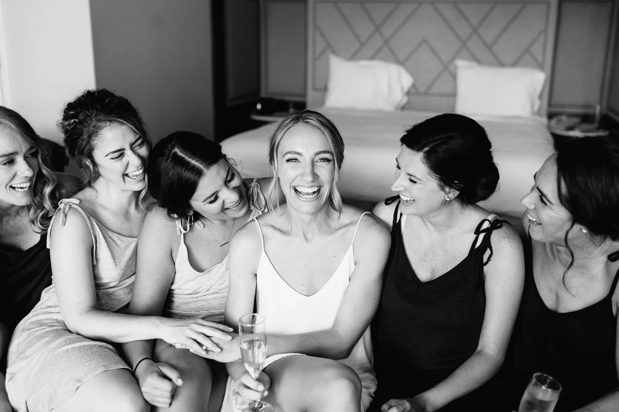 connecticut-summer-lake-wedding-emily-kirke-photography-upstyle (3 of 181).jpg