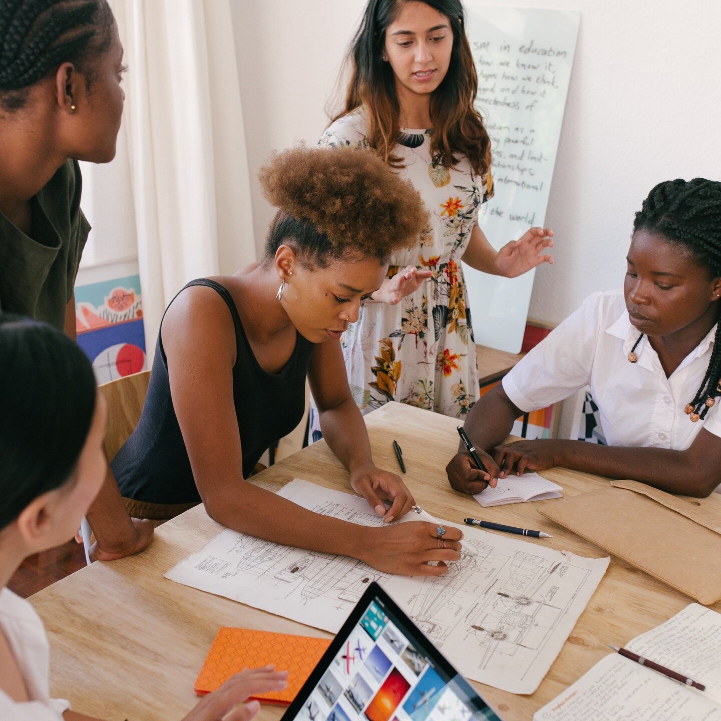 Unlock your career potential in Canada! 🚀 As a newcomer, your journey deserves expert guidance. Let's turn your goals and plans into strategies and actions. Subscribe to our YouTube channel for exclusive insights and join a community of achievers. L