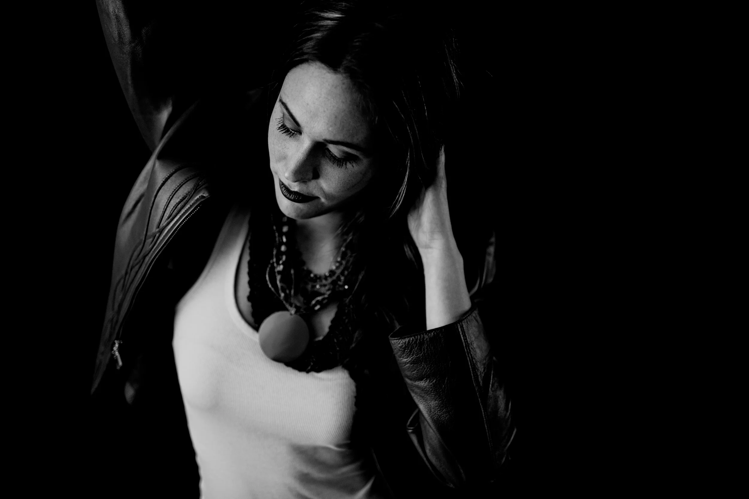 JennaFlowers2 (19 of 45)-Exposure.jpg