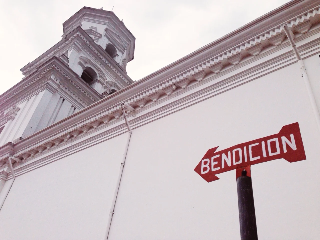 Si aun todo el la vida fuera tan obvio y directo. If only everything else in life were that obvious and direct.