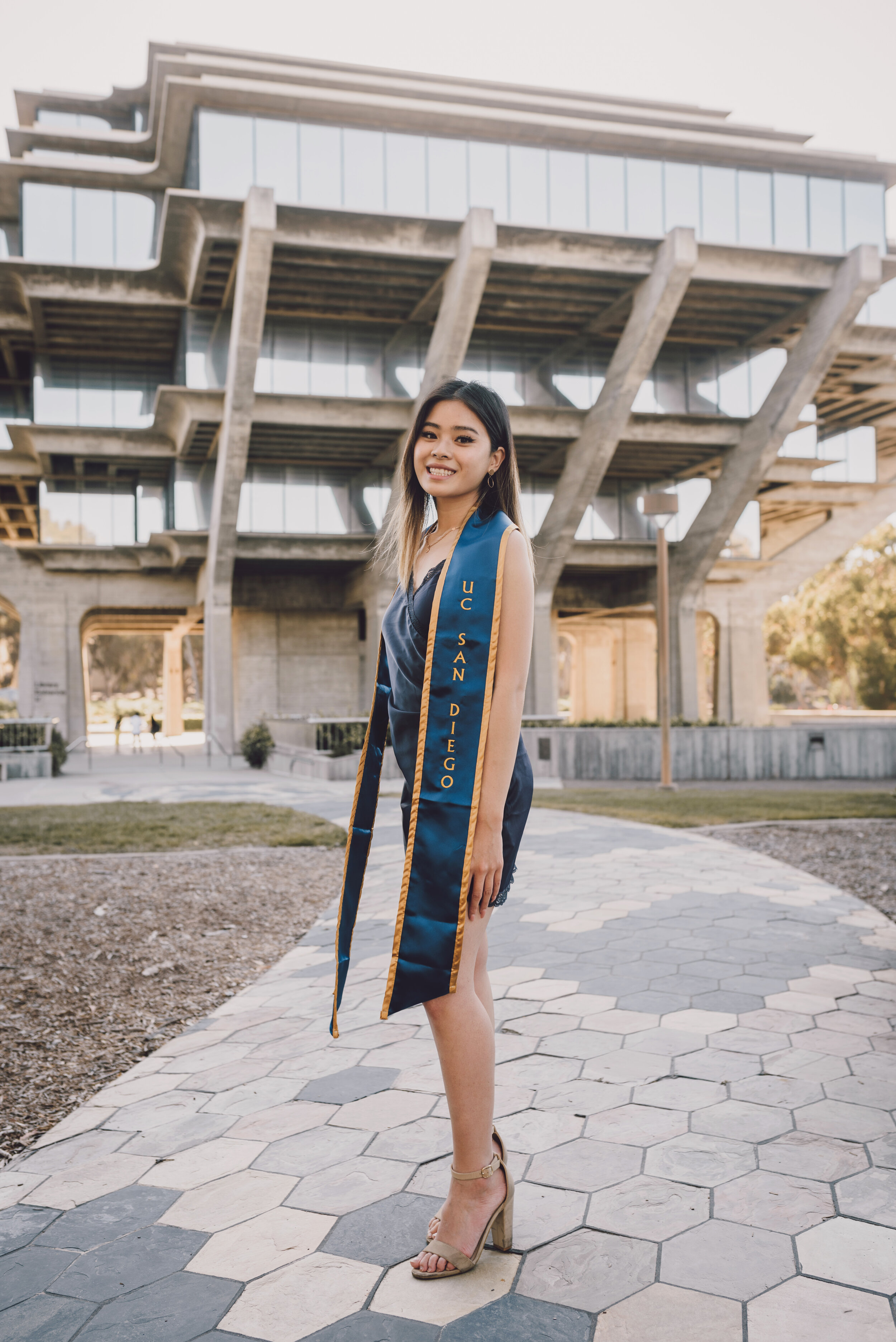 San-Diego-Graduation-Portrait-Photographer-UCSD-5.jpg