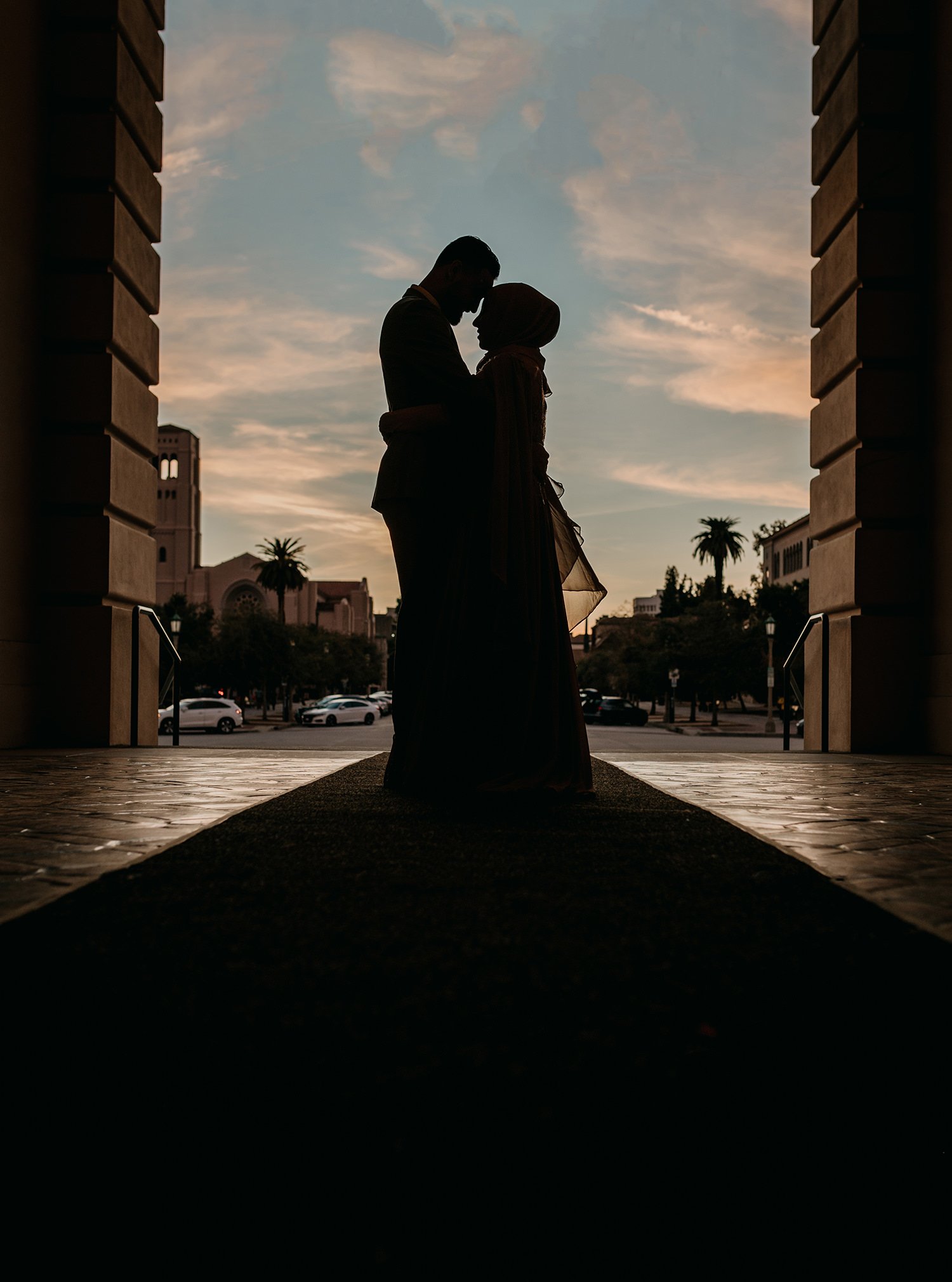 Pasadena-City-Hall-Arab-Silhouette-Couples-Portrait-Engagement-Makito-Umekita-Photography.jpg