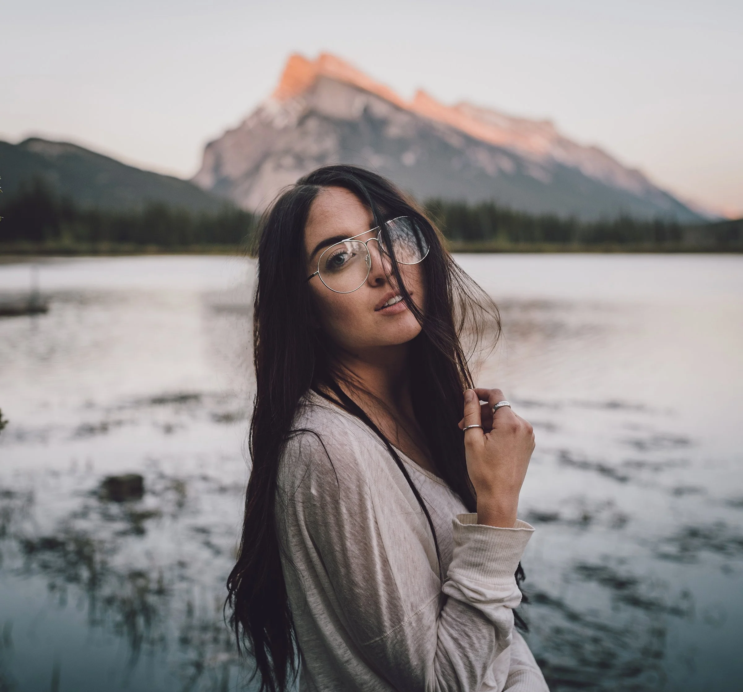 Vermillion-Lakes-Sunset-Portrait-Canada-Makito-Umekita-Photography.jpg