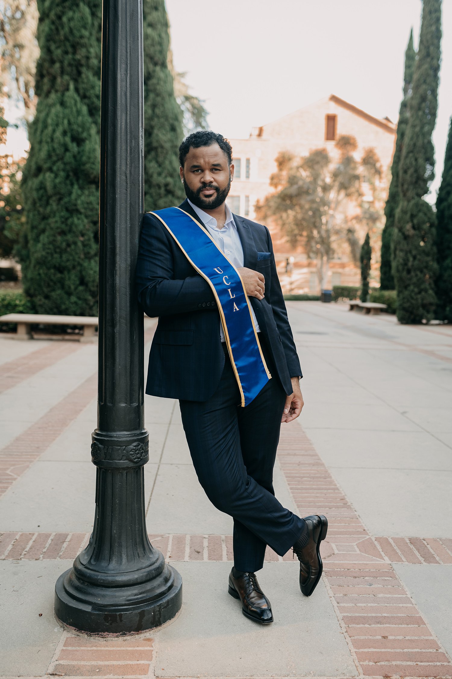 ucla-male-graduation-portrait-losangeles-southern-california-photographer-23.jpg