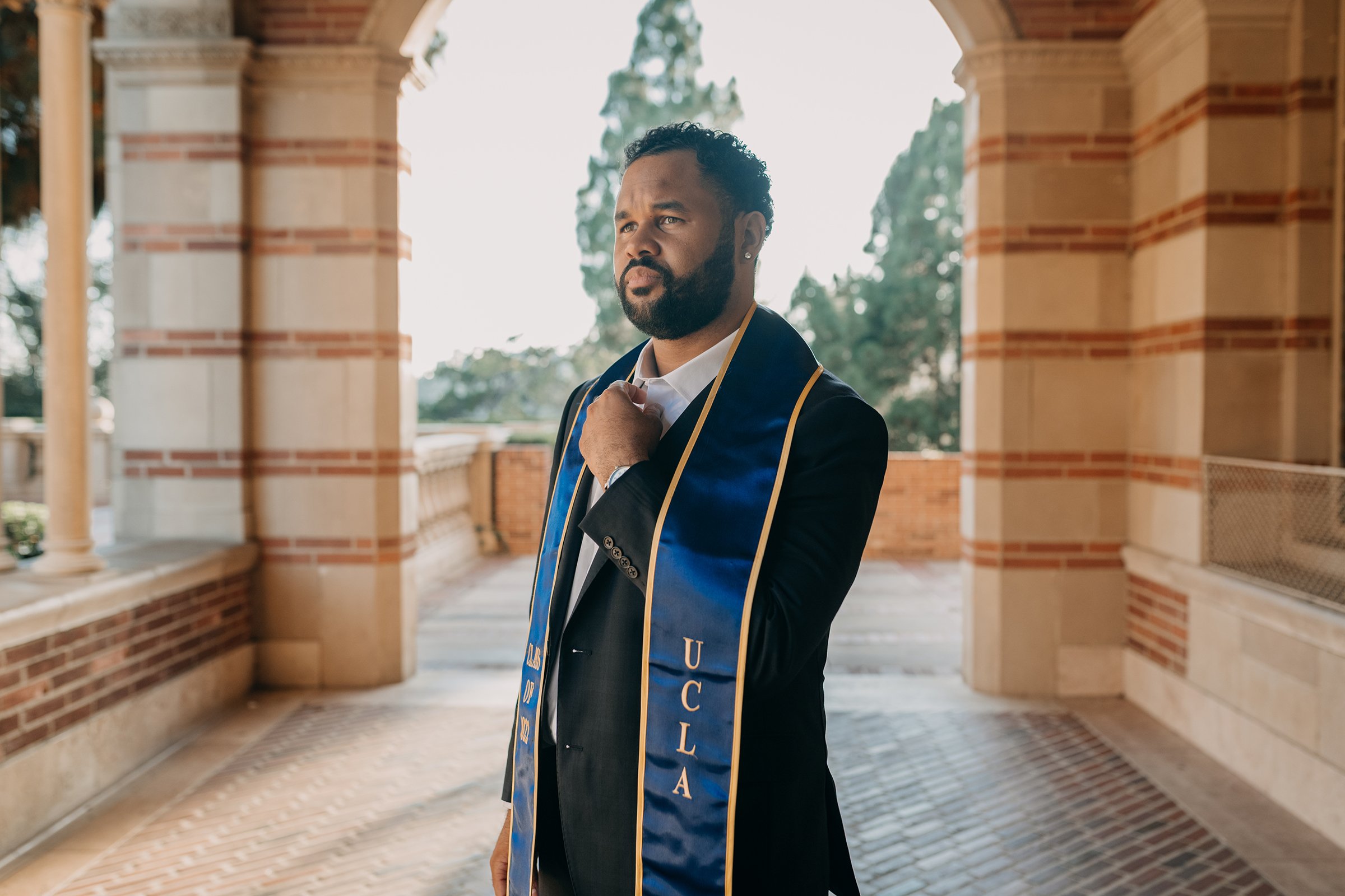 ucla-male-graduation-portrait-losangeles-southern-california-photographer-41.jpg