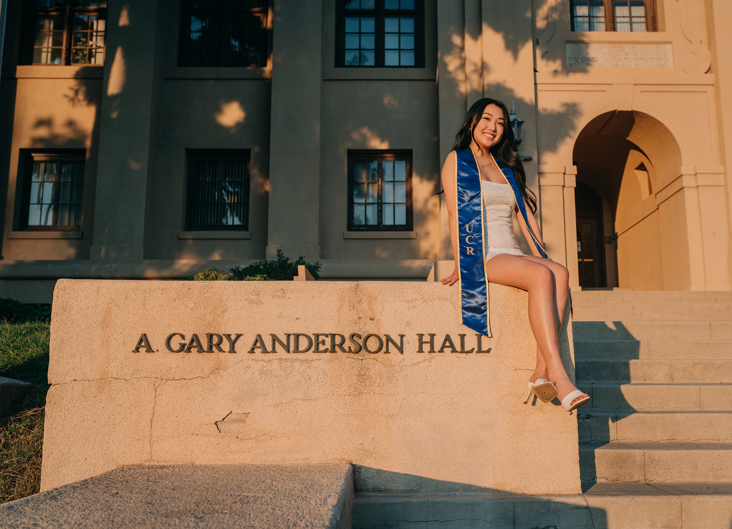 ucr-graduation-portrait-riverside-california-photographer-43.jpg