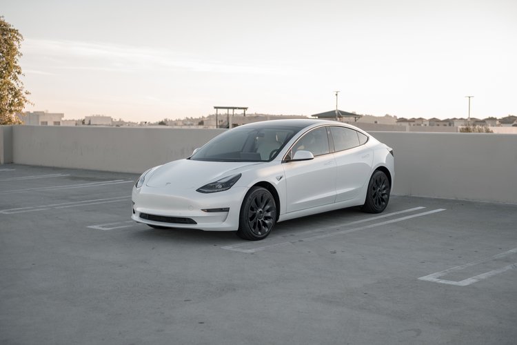 Review and New Pictures of the New Tesla Model 3 - One Thing