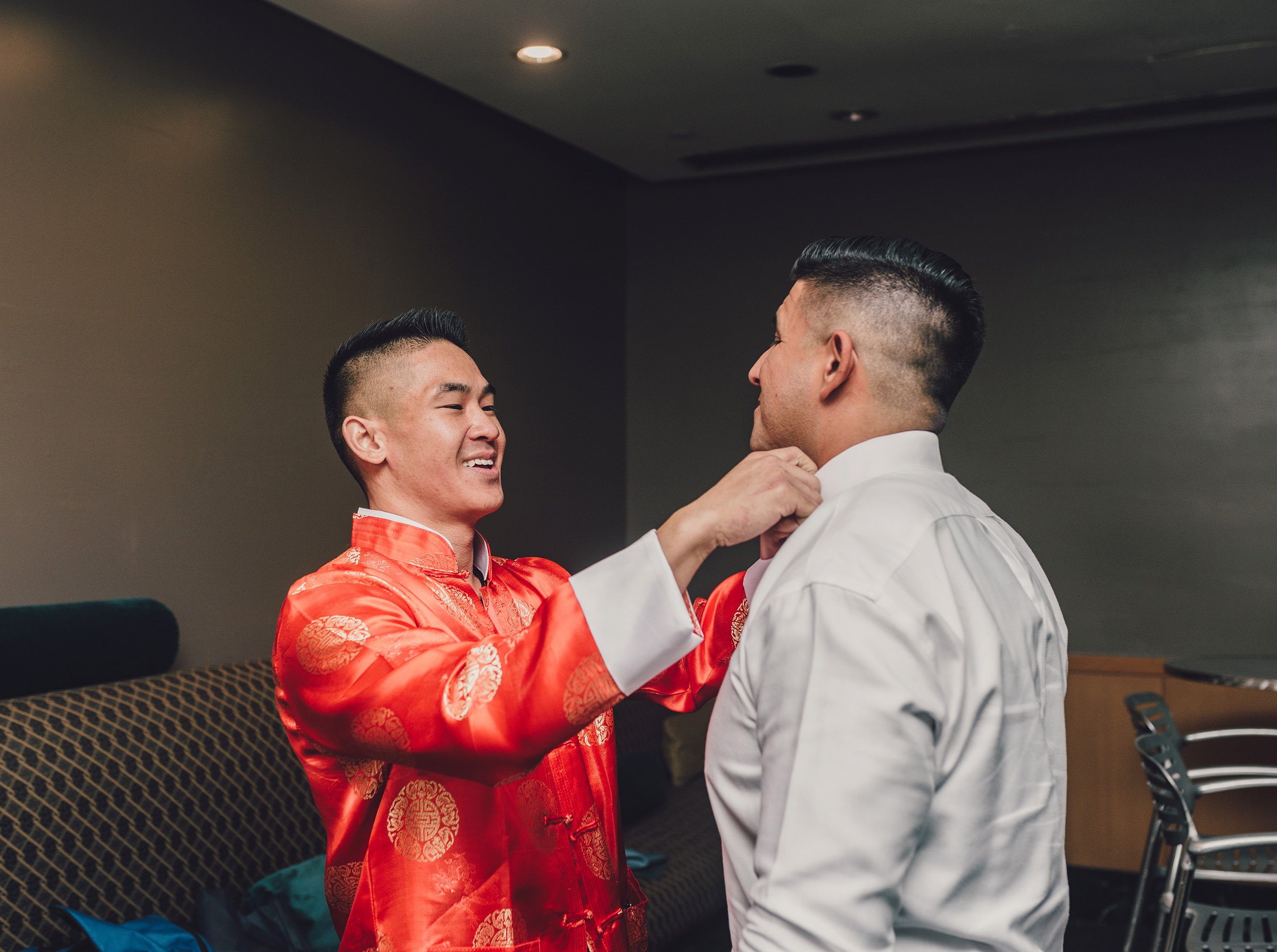 modern-asian-american-wedding-groom-groomsmen-getting-ready-los-angeles-socal-photographer.jpg