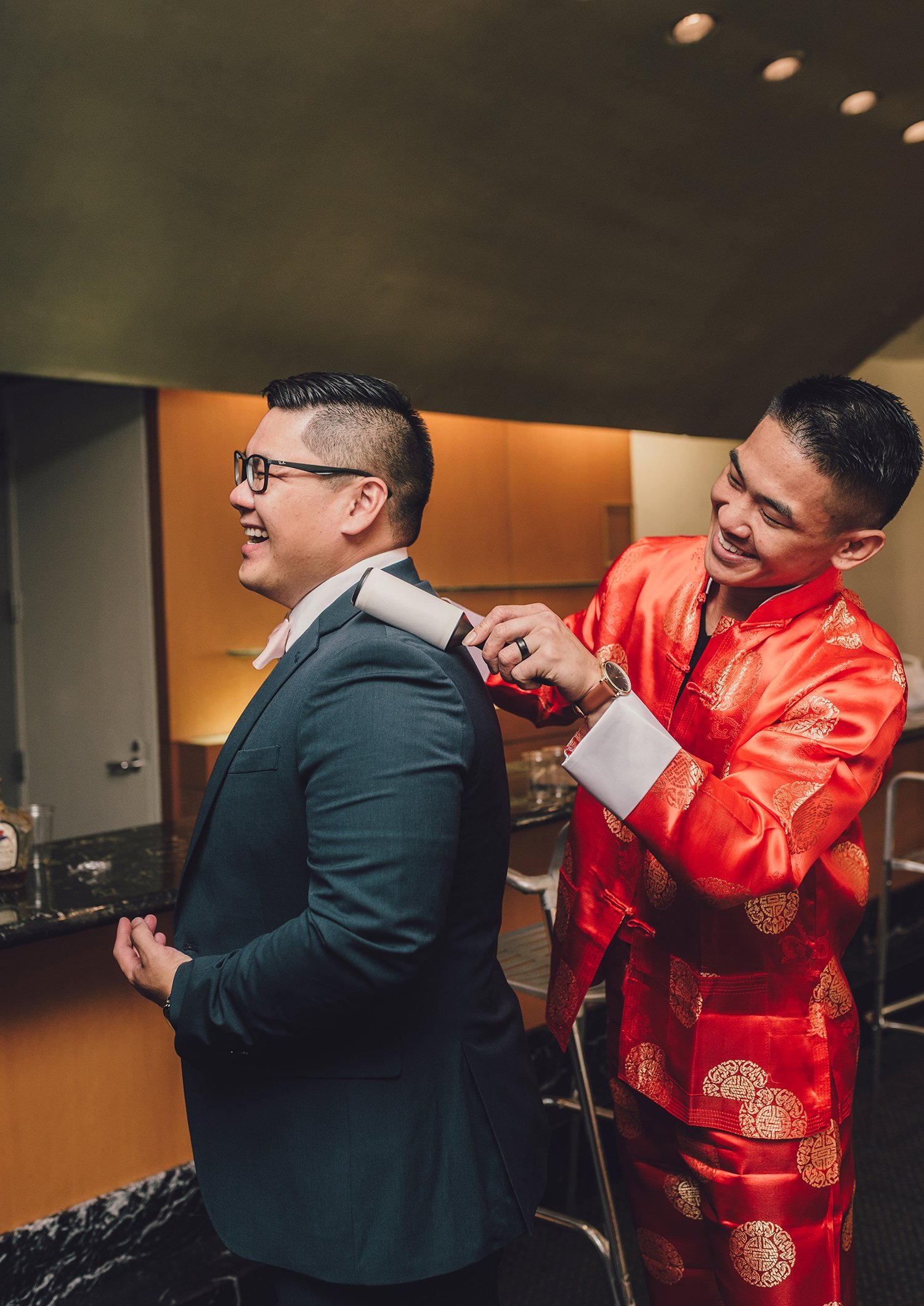 modern-asian-american-wedding-groom-groomsmen-getting-ready-los-angeles-socal-photographer-4.jpg