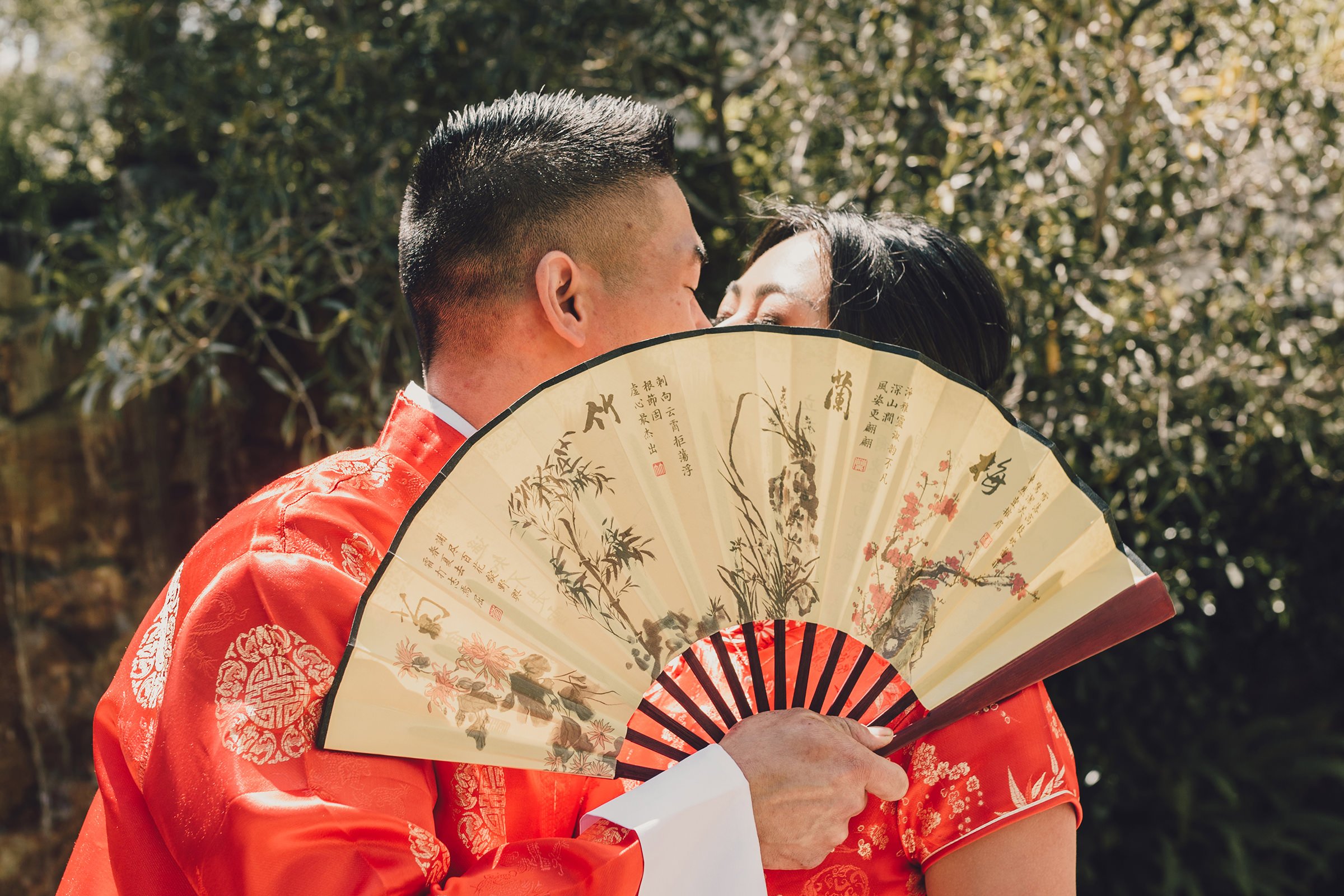 modern-asian-american-wedding-first-look-traditional-chinese-attire-socal-photographer-13.jpg