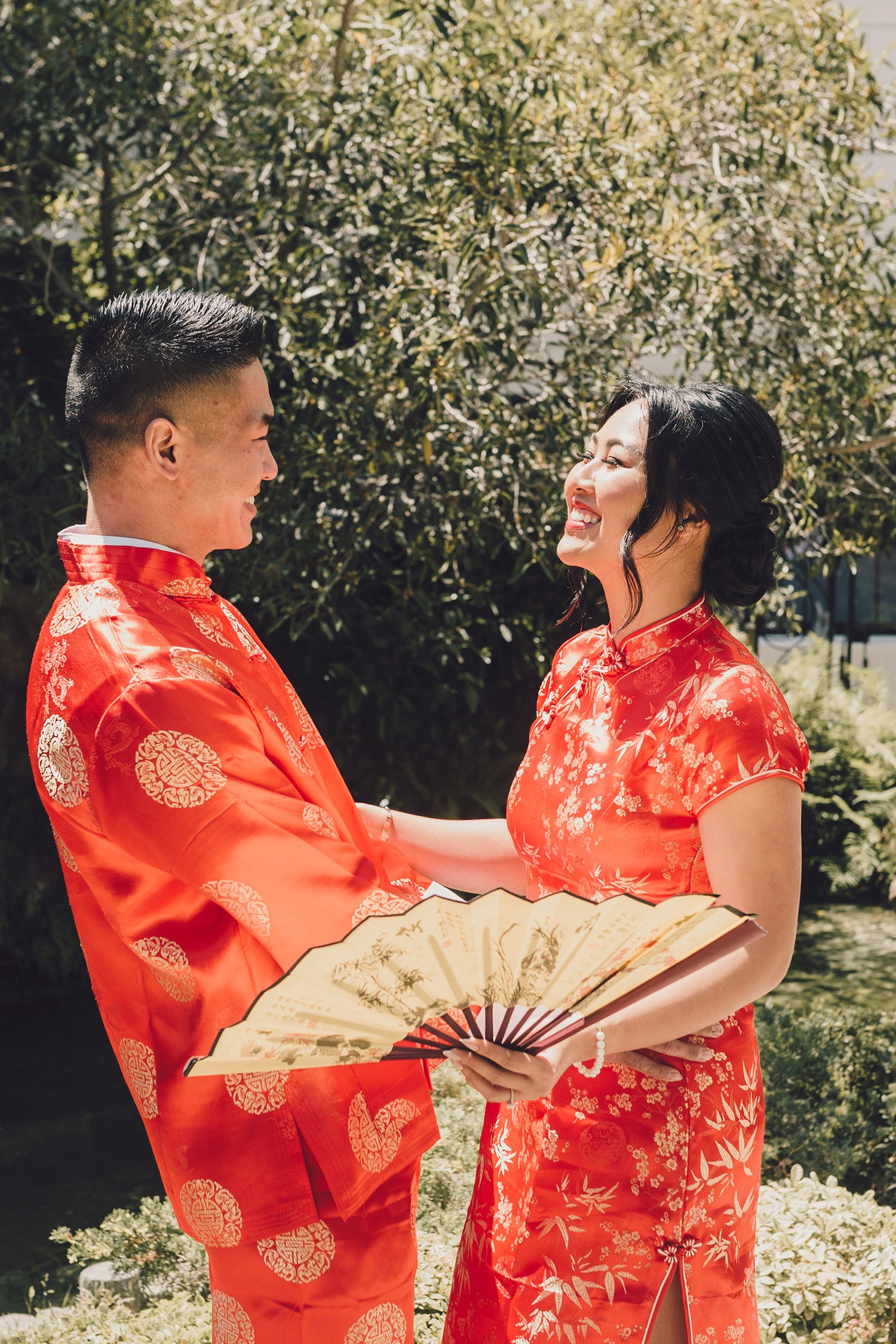 modern-asian-american-wedding-first-look-traditional-chinese-attire-socal-photographer-11.jpg