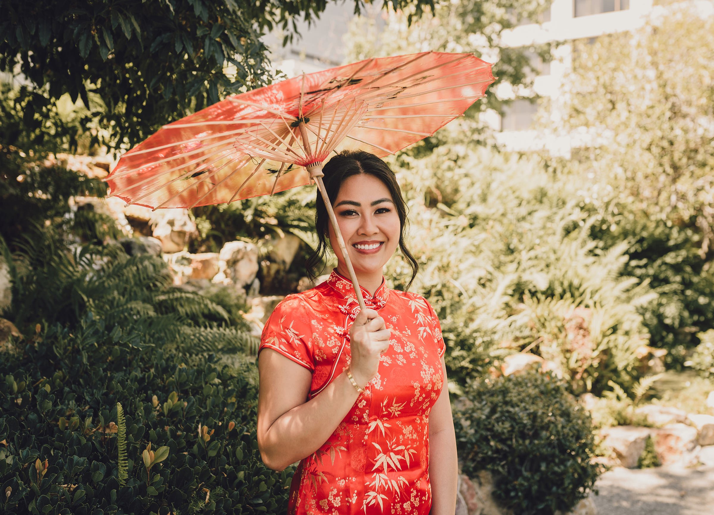 modern-asian-american-wedding-first-look-traditional-chinese-attire-socal-photographer-28.jpg