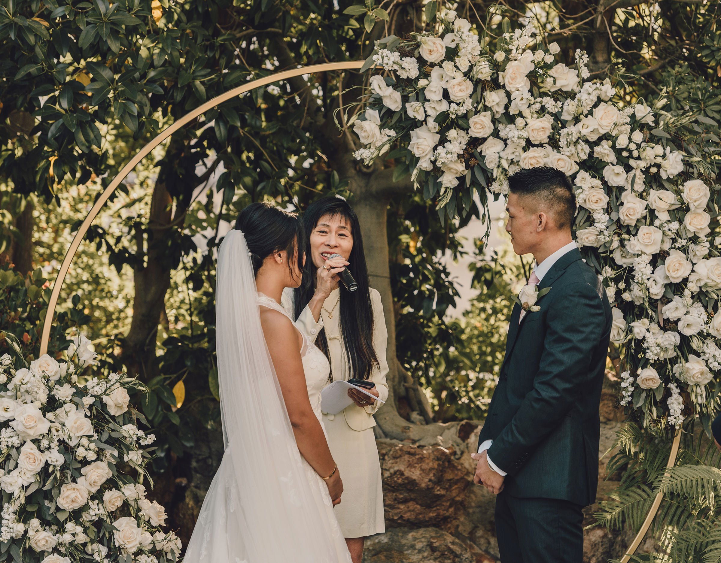 modern-asian-american-wedding-ceremony-los-angeles-socal-photographer-13.jpg