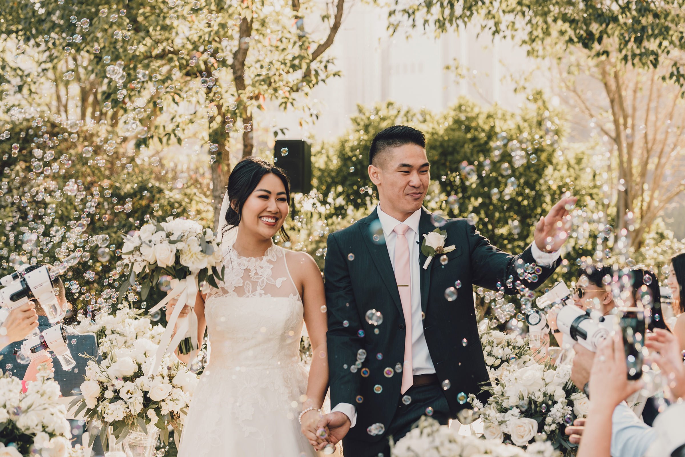 modern-asian-american-wedding-ceremony-los-angeles-socal-photographer-26.jpg