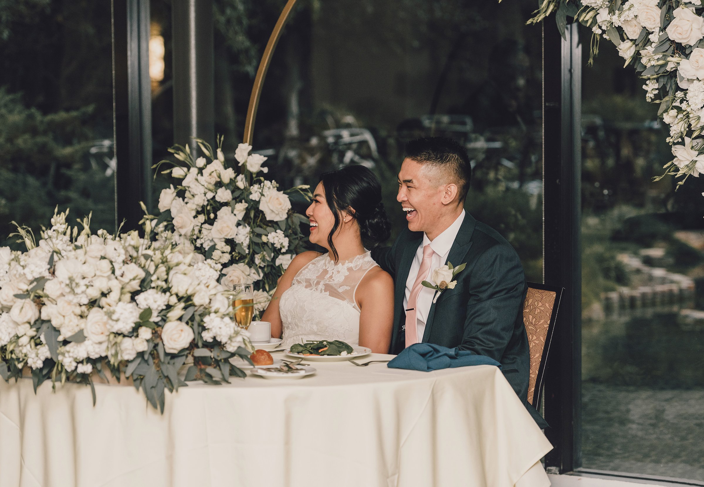 modern-asian-american-wedding-reception-doubletree-hilton-downtown-los-angeles-socal-photographer-11.jpg